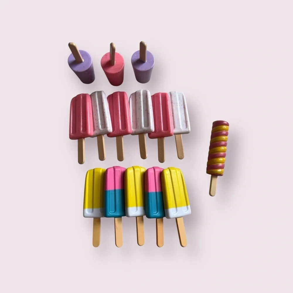 Doll Popsicle Accessories – 12pc Miniature Pretend Ice Cream Set 🍦✨
